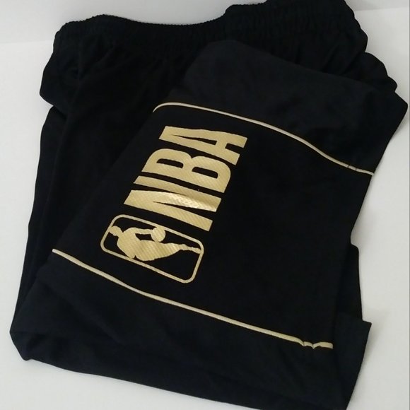SOLD SOLD SOLD SOLD NBA Black w/Gold Logo Medium Short with 2 pockets - Picture 7 of 16